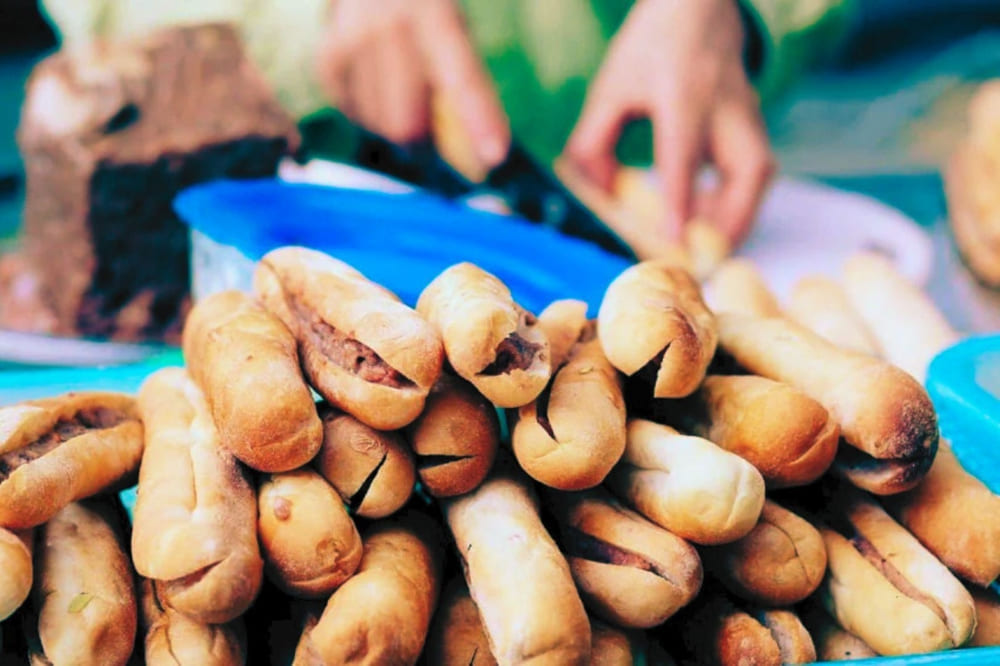 Bánh mì cay quán Ông Cuông